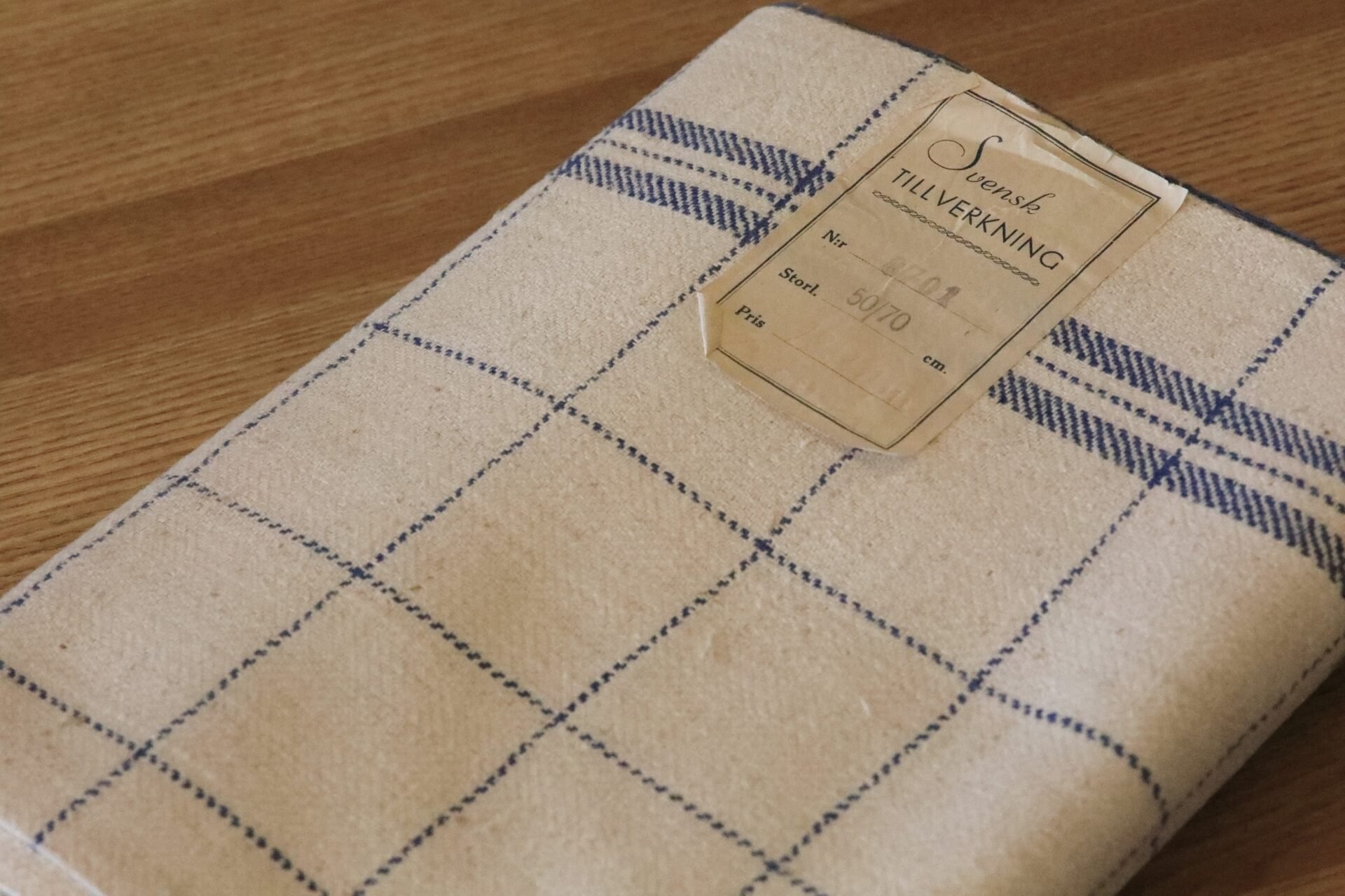 Läs mer om artikeln Sex oklippta handdukar i hellinne. 50×70 cm