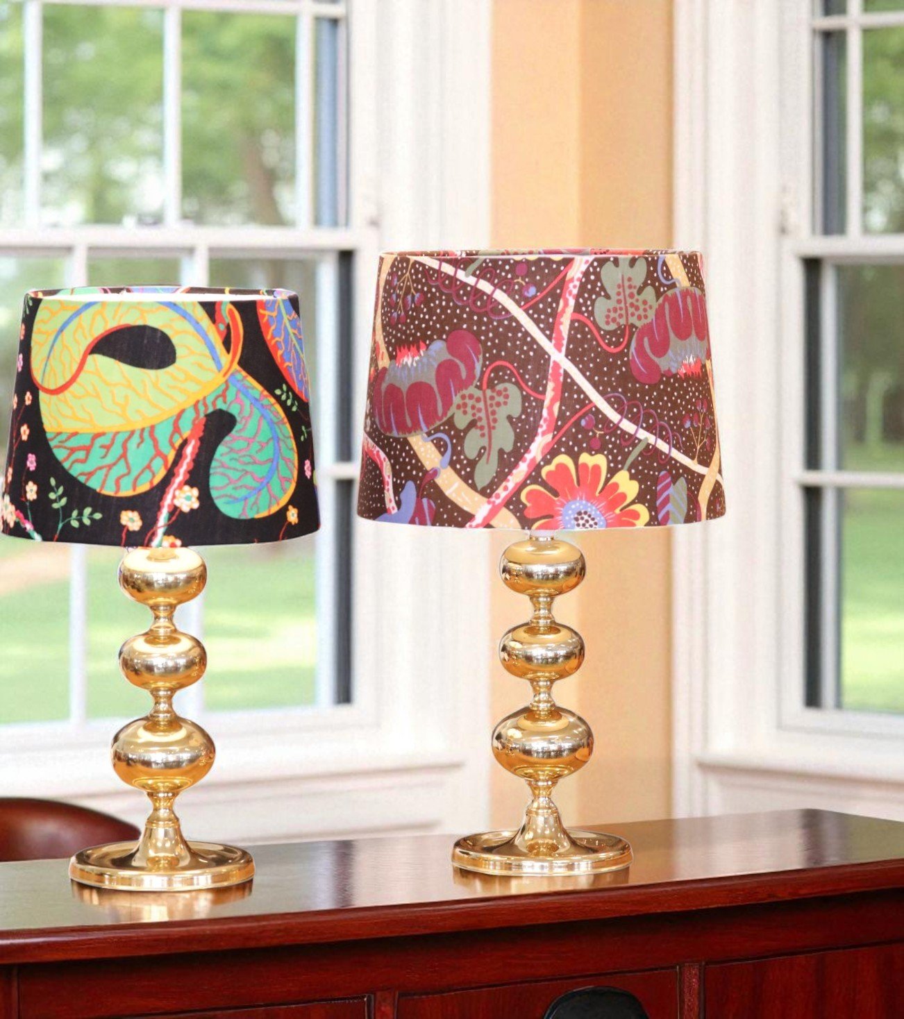 Läs mer om artikeln Lampfot i mässing kula på kula. 39 cm hög