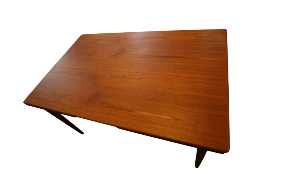 Gunni Omann för Omann Jun matbord i teak. 135x87x73+2x53 cm