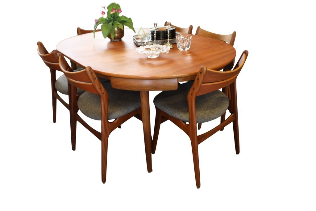 Erik Buch stol modell 310 i teak. 51 cm bred