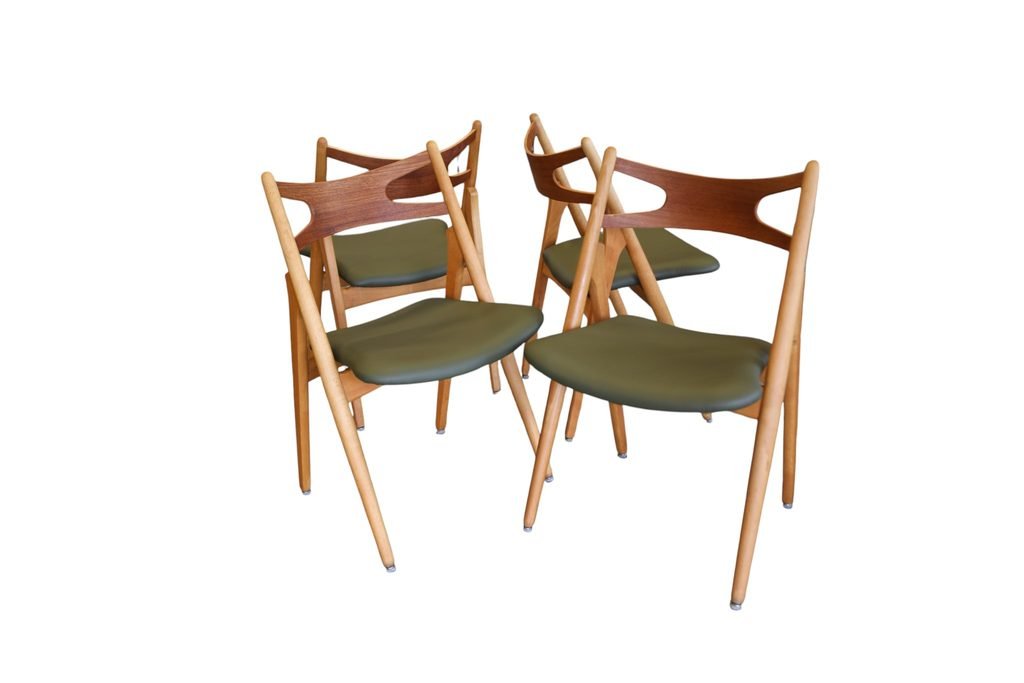CH29P Sågbocken av Hans J. Wegner för Carl Hansen & Søn