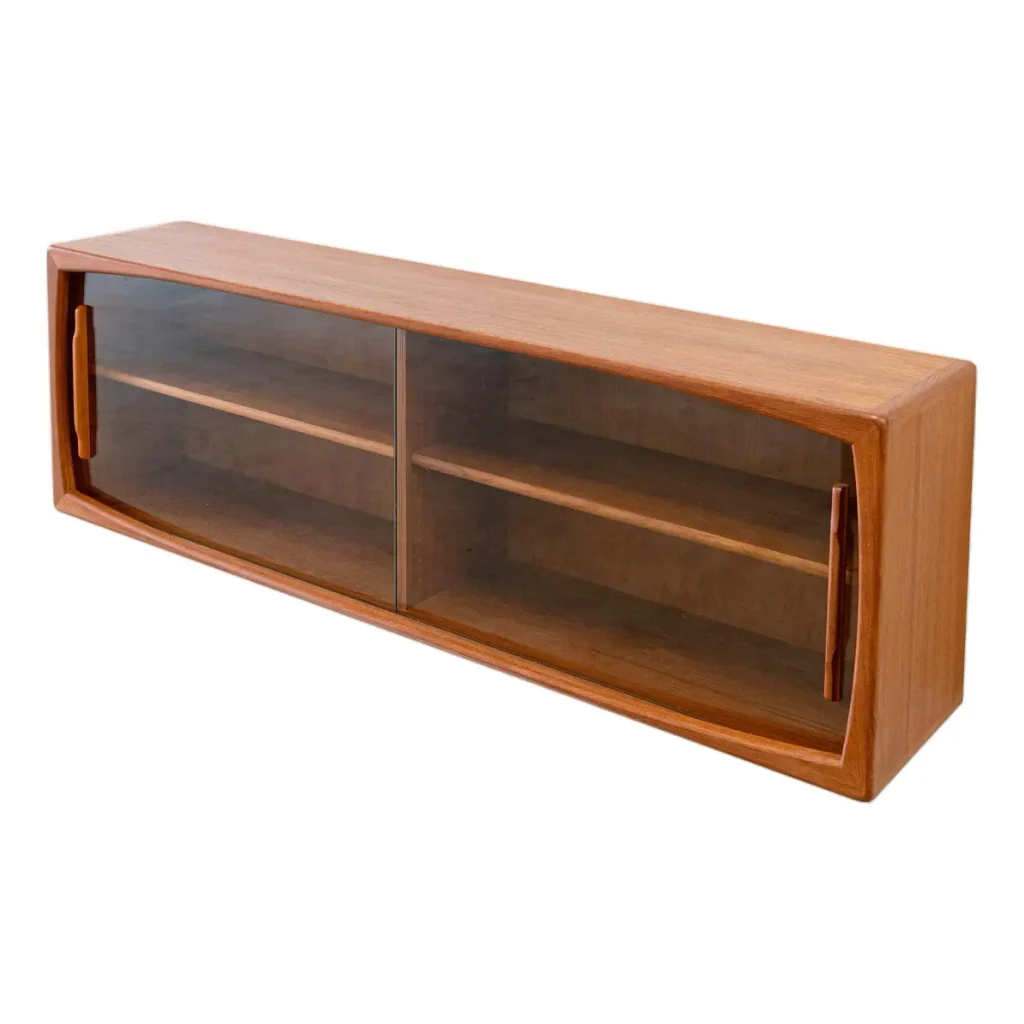 Vitrinskåp/vägghängt sideboard i teak HP Hansen Danmark. 160x32x50 cm