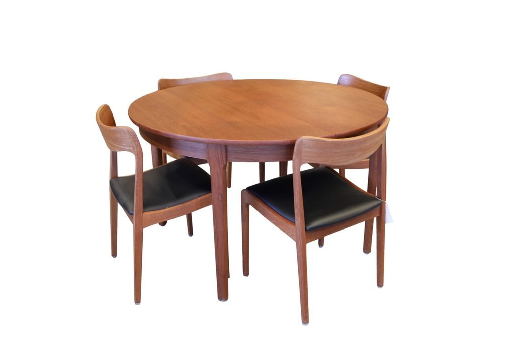 Runt matbord i teak med två iläggsskivor – 123–221 cm ø