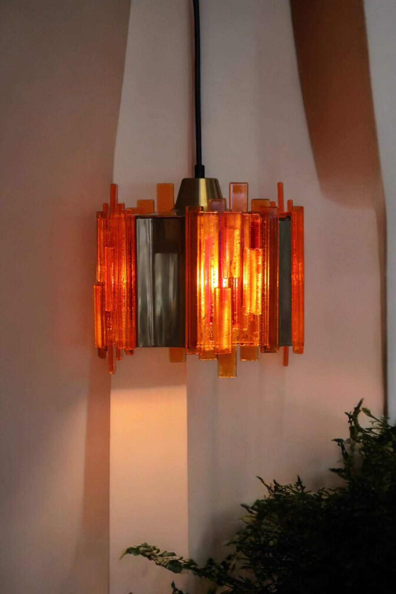 Läs mer om artikeln Claus Bolby Danmark taklampa Symfoni. 26 cm ø